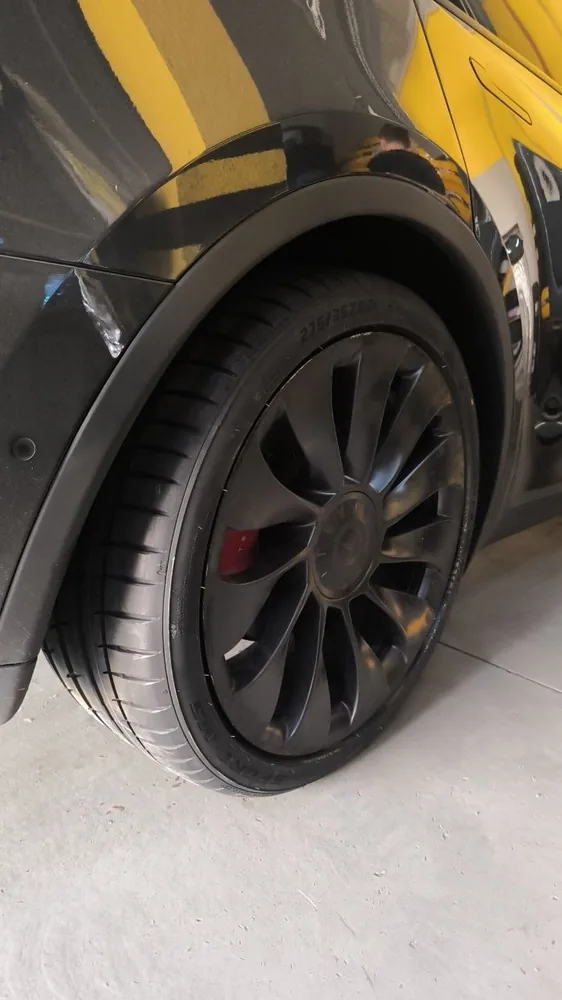VITOUR SPORT M5 275/35R21