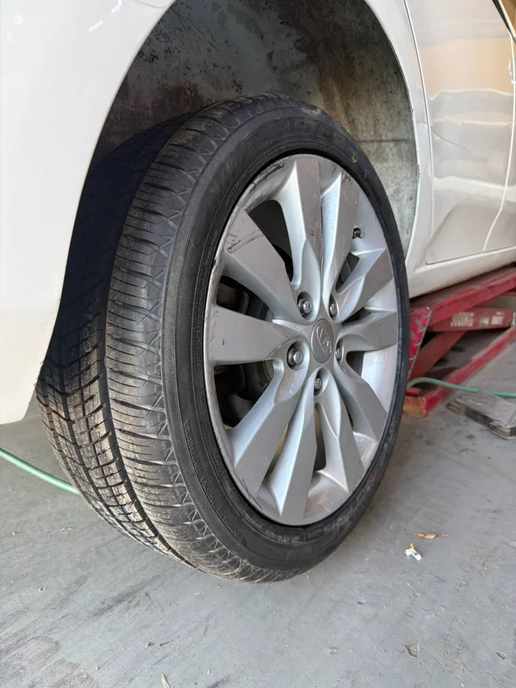 YOKOHAMA AVID Ascend GT S327 215/45R17
