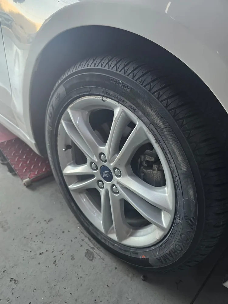 YOKOHAMA AVID Ascend GT S327 235/50R17
